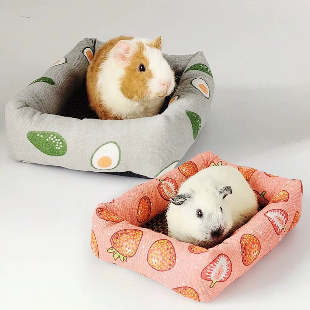 Print Sleep Bed House Rectangle Mat with Rattan Mat for Pet Small Animal Dogs Cat Rabbit Squirrel Guinea Pig Hamster All Seasons