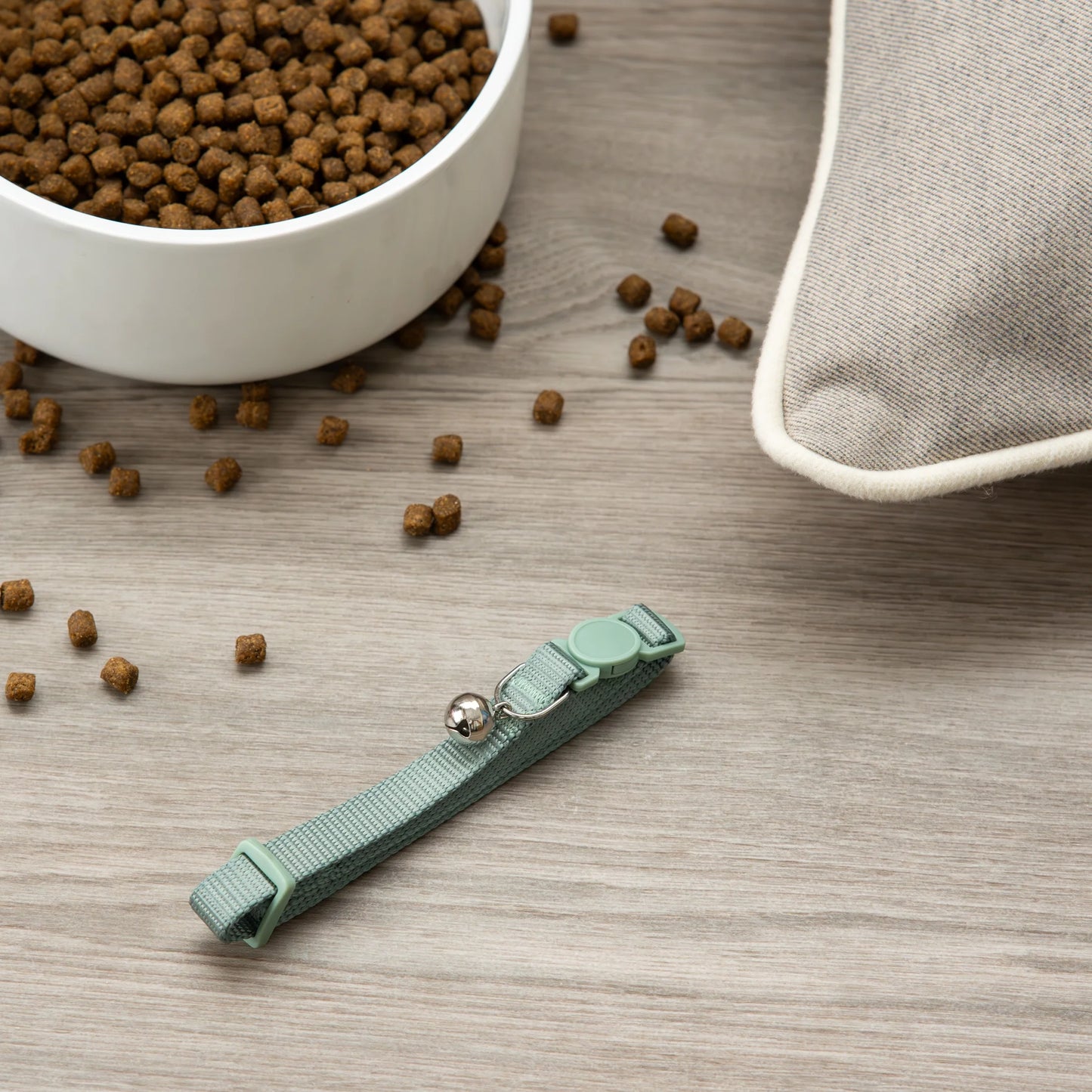 , Solid Breakaway Fashion Cat Collar, Sage, OS