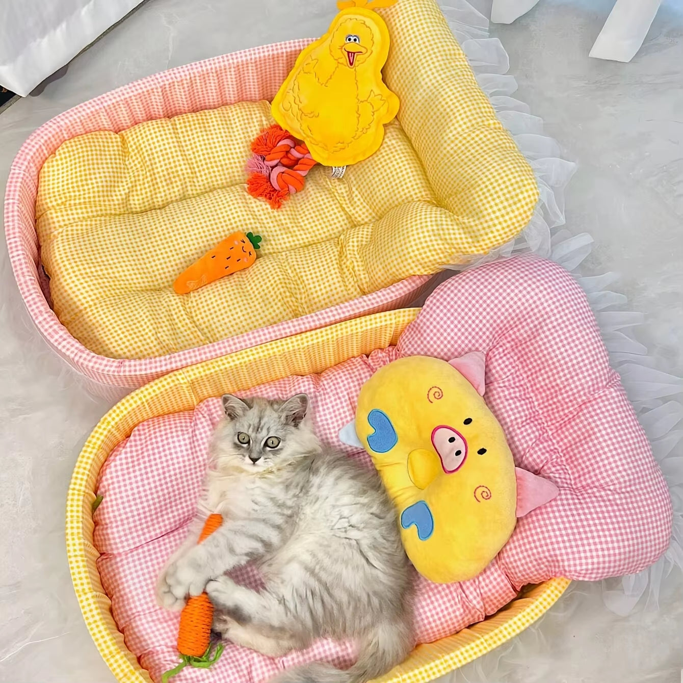 1Set Cute Lace-Trimmed Pet Princess Bed for Winter - Soft Polyester Plush Oval for Small Dogs/Cats, Easy Assembly Indoor Use