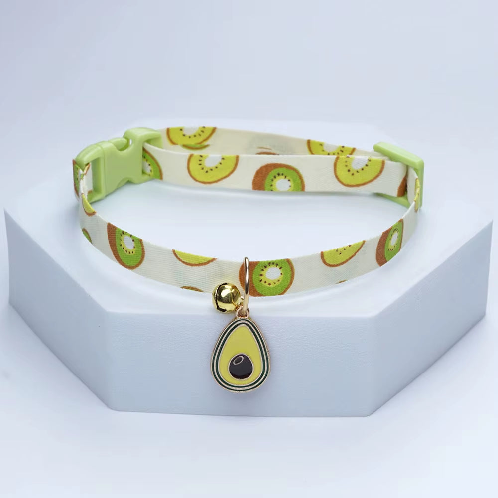New Kawaii Cat Collar with Bell Cute Necklace for Small Dog Pet Flower Necklace Adjustable Kitten Neck Collar Cat Accessories