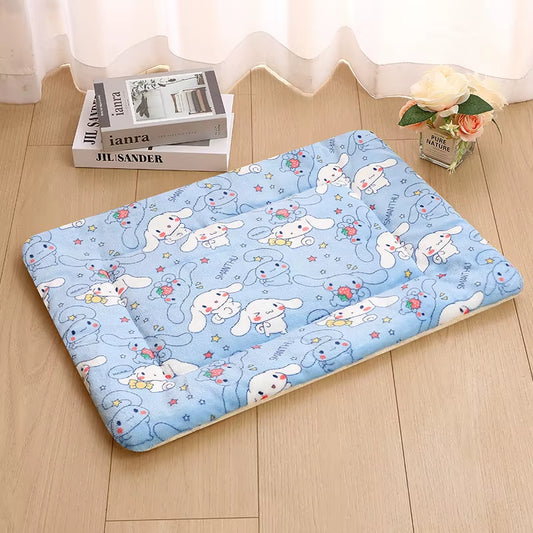 Pet Mats Dog Mats Winter Cat Mats Thick Blankets Autumn and Winter Dog Beds Cat Beds Large and Small Dog Beds Warm Sleeping Mats