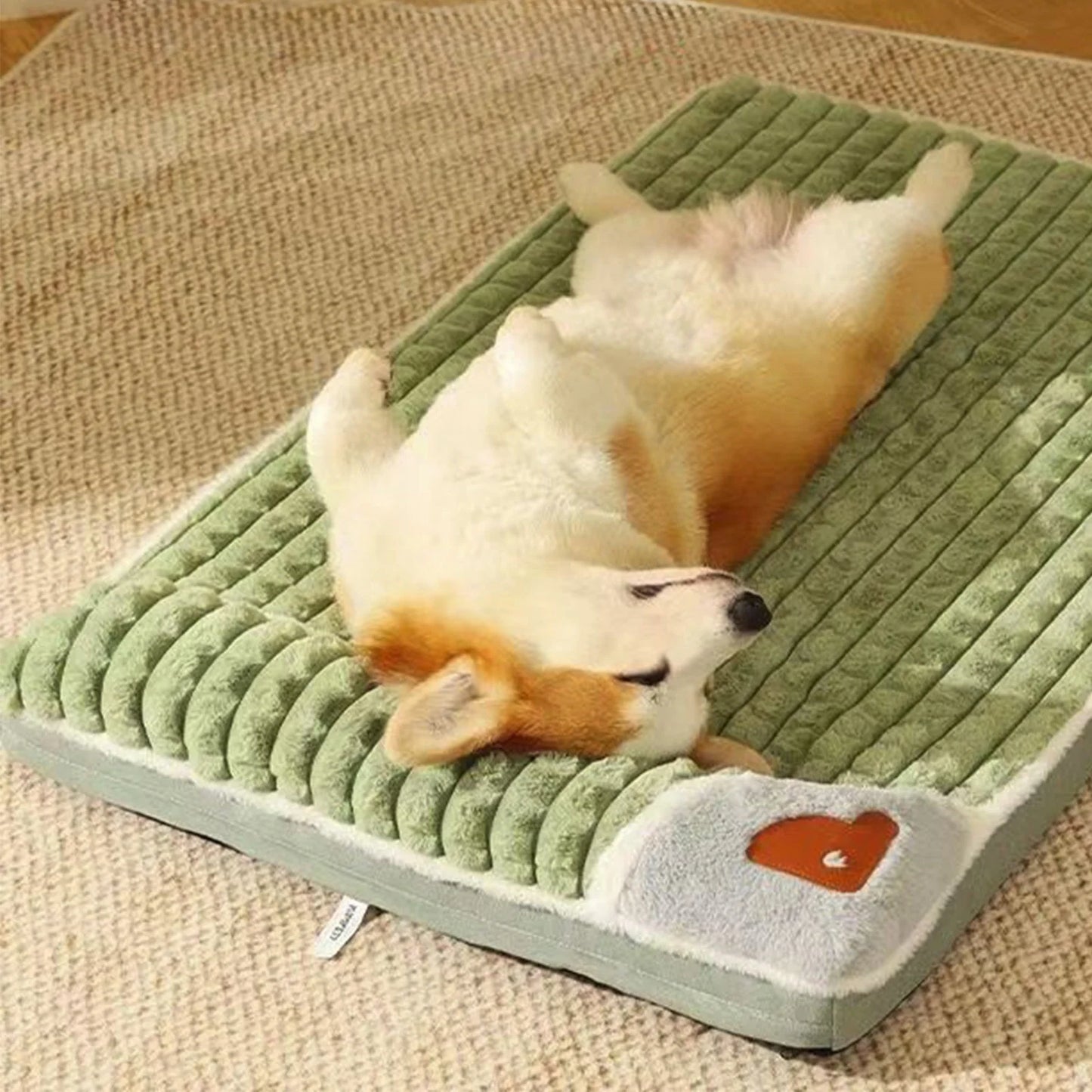 Soft Pets Bed for Small Dogs and Cats, Velvet Pet Beds,Washable Small Dog Cat Bed, Comfort and Fuzzy Pet Couch Sofa Bed,Warming Pets Bed for Indooor Home,Bedroom,Winter Holiday(13.7*19.7 In)