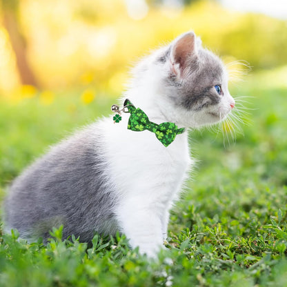 St. Patrick'S Day Cat Collars with Bow Bell, Green Shamrock Pattern Kitten Collar with Removable Bowtie, Pet St Patricks Collars for Cats Kittens (St. Patrick'S Day)