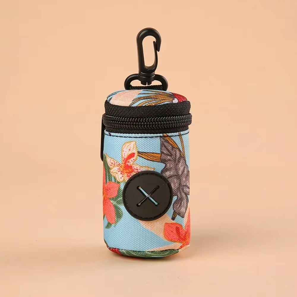 Hangable Dog Poop Bag Dispenser Zipper Dogs Walking Accessory Waste Bag Holder Portable Cute Garbage Bags Organizer Pet Supplies