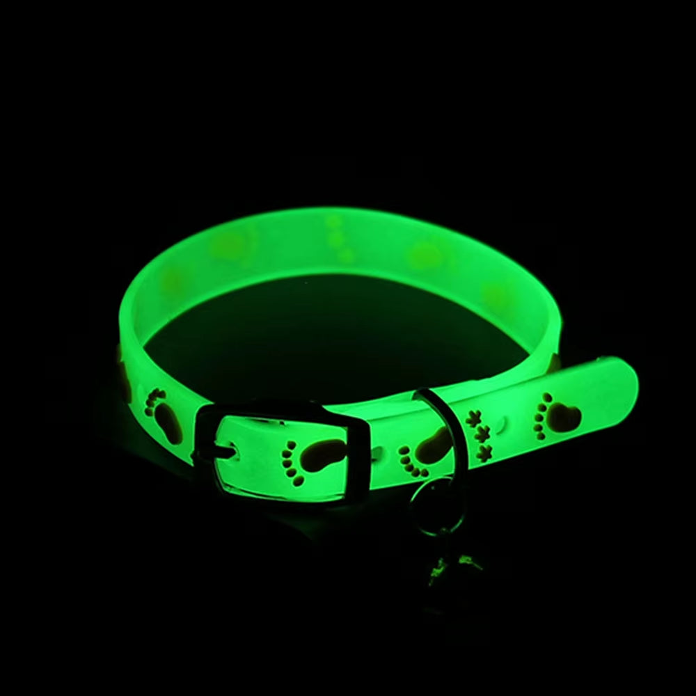 Luminous Cat Necklace Glowing Small Dog Cat Collar Anti-Loss Fluorescent Silicone Cat Bell Collar Neck Ring Pet Cat Accessories