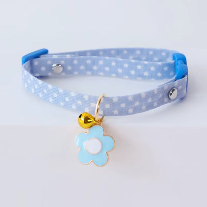 Collar Sakura Heart Fruit Cat Plaid Cat Collars Bell Cartoon Necklace Adjustable Collar for Cat Small Dog Pet Cat Accessories