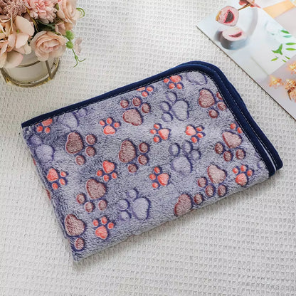 New Winter Soft Flannel Fleece Cat Dog Bed Blanket Bed Mats Paw Foot Print Warm Pet Sleeping Beds Cover Mat for Dogs Cats Pets
