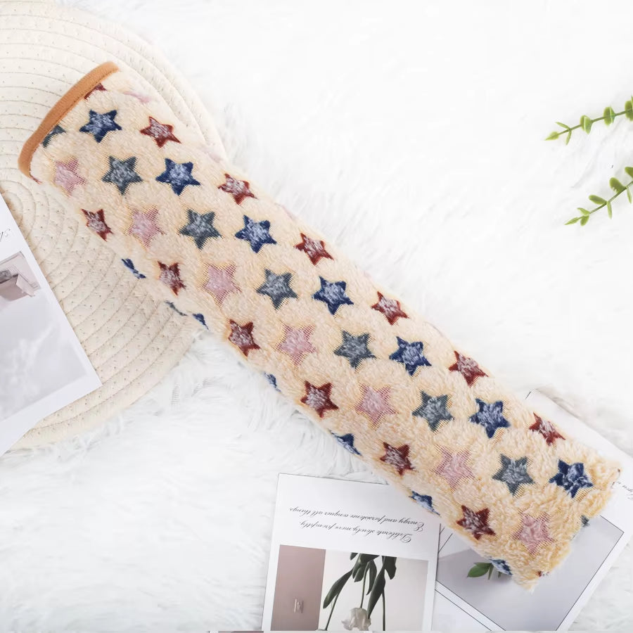 Soft Fluffy High Quality Pet Blanket Flannel Dog Sleep Blanket Paw Print Pattern Hamster Mat Warm Comfortable Cat Dog Blankets