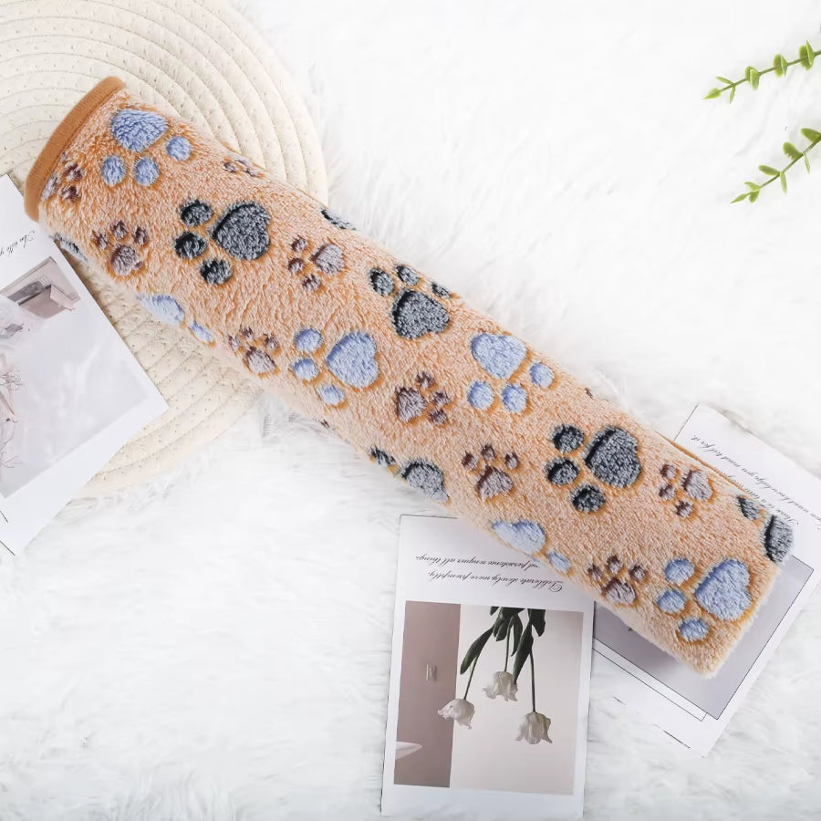 Soft Fluffy High Quality Pet Blanket Flannel Dog Sleep Blanket Paw Print Pattern Hamster Mat Warm Comfortable Cat Dog Blankets