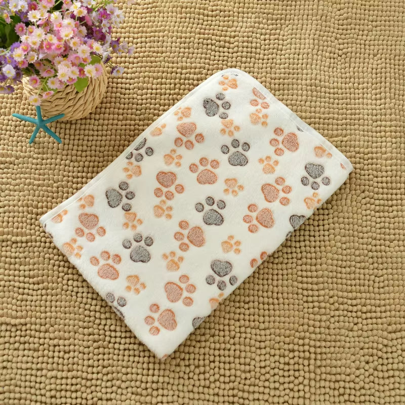 New Winter Soft Flannel Fleece Cat Dog Bed Blanket Bed Mats Paw Foot Print Warm Pet Sleeping Beds Cover Mat for Dogs Cats Pets