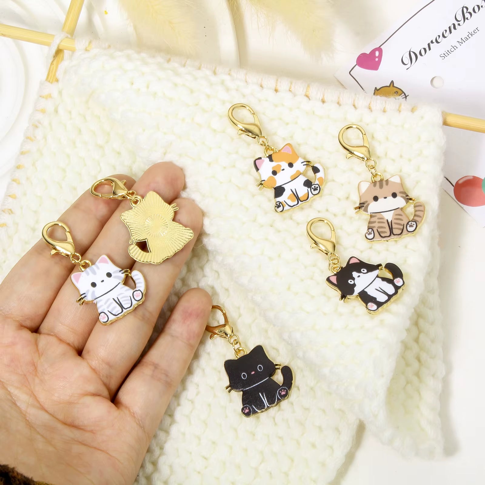 1 Set ( 6 Pcs/Set) Zinc Based Alloy & Iron Based Alloy Knitting Stitch Markers Cat Animal Gold Color Enamel for DIY Craft Marker