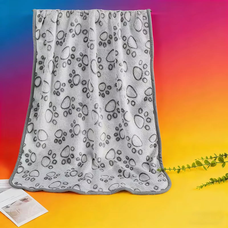 Soft Fluffy High Quality Pet Blanket Flannel Dog Sleep Blanket Paw Print Pattern Hamster Mat Warm Comfortable Cat Dog Blankets